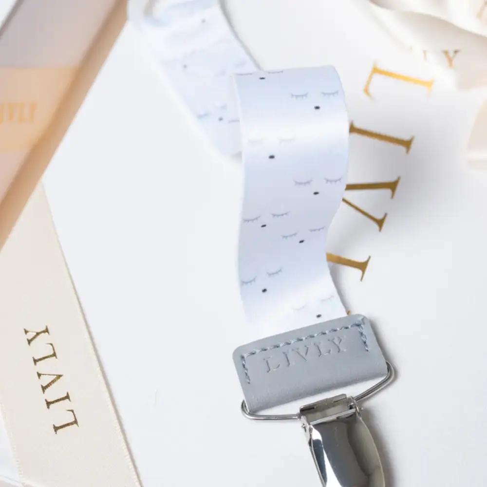 Livly Napphållare Vit