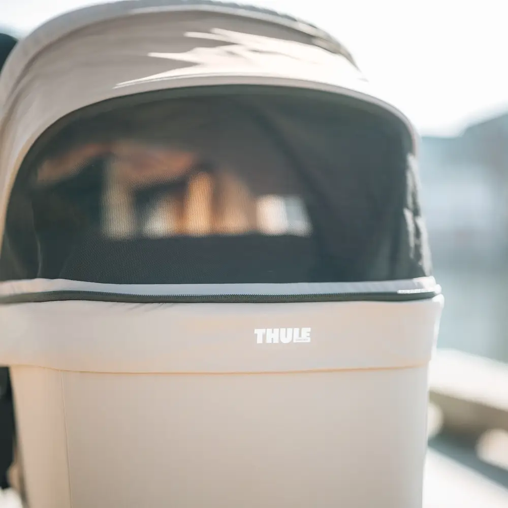 Thule Sleek 2 barnvagn bundle Tinted Taupe