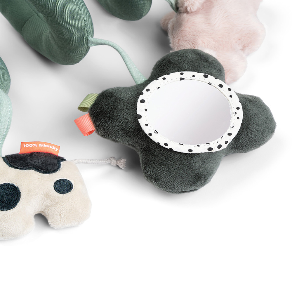 Done by Deer aktivitetsspiral Tiny farm Green