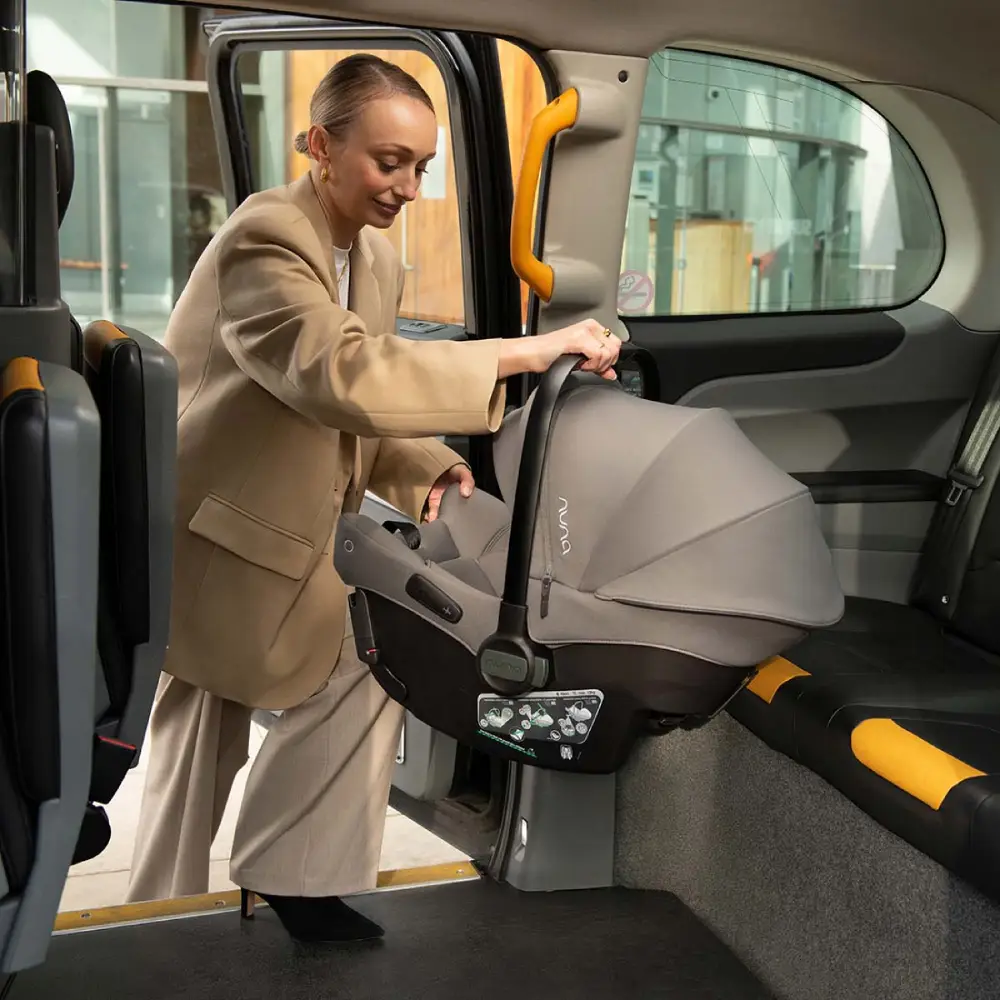 Nuna PIPA URBN CEDAR