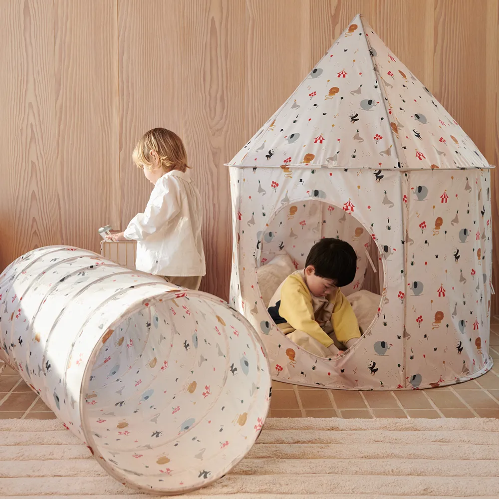 Liewood Emmanuel Pop Up Tunnel Peach / Sea shell