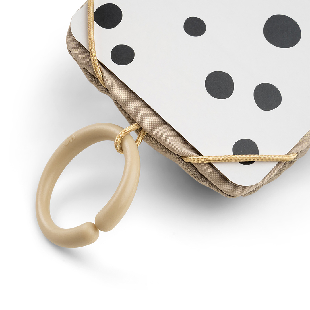 Done by Deer kontrast korthållare leksak Sand