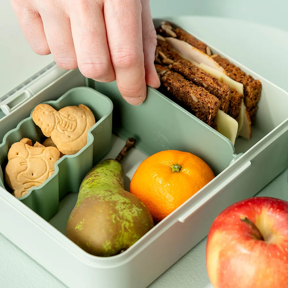 Done by Deer matlåda med avdelare Playground Green