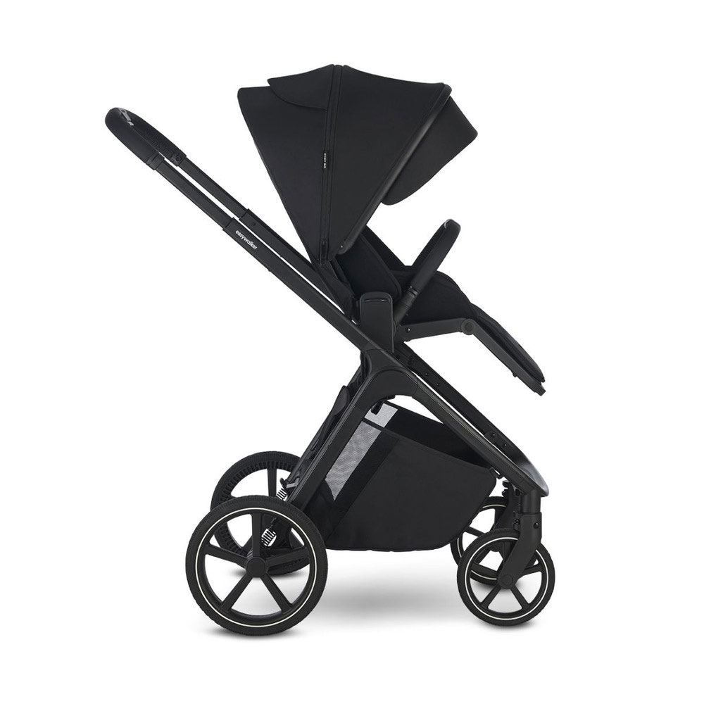 Easywalker Zoey Go barnvagn Pure black
