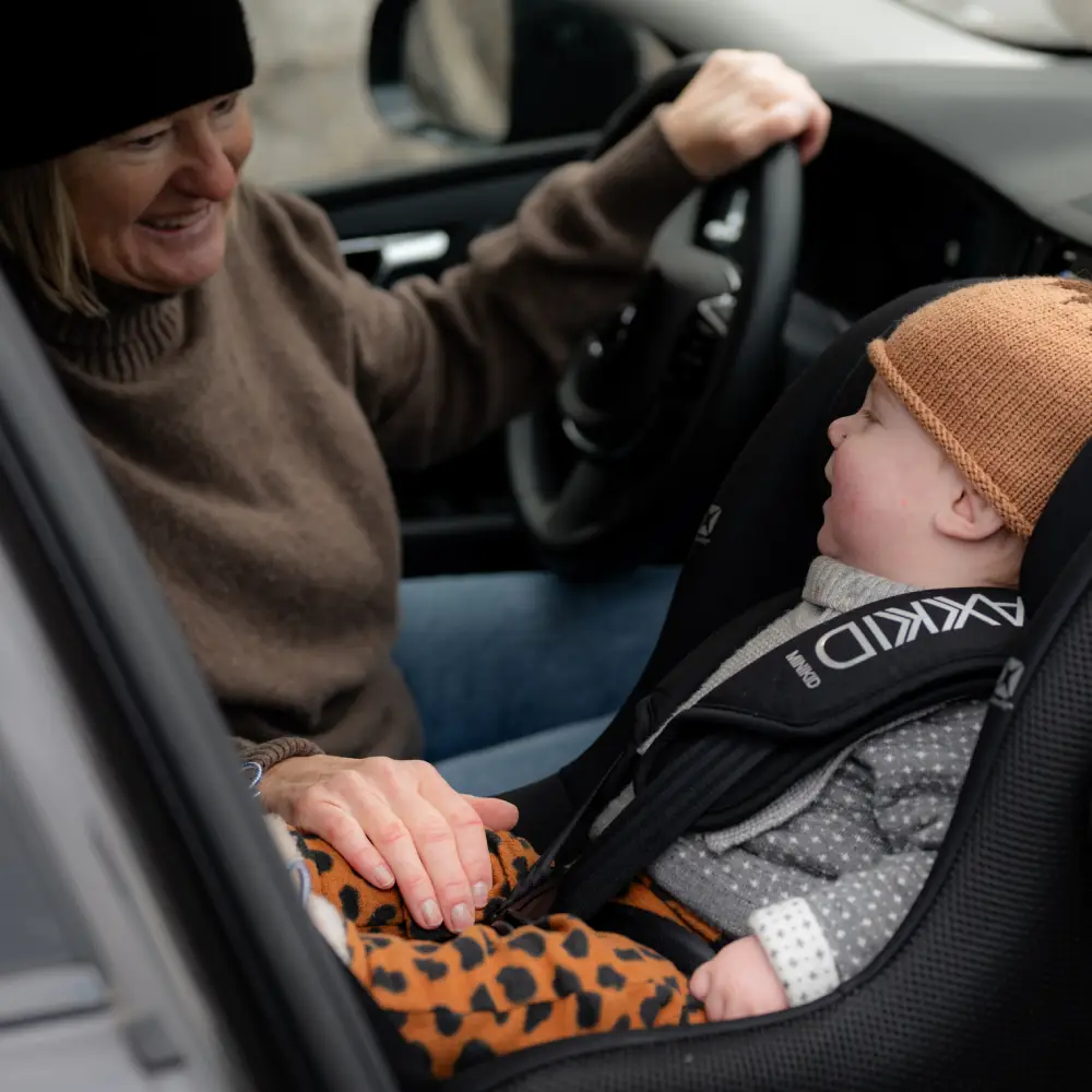 Axkid Minikid Core Bilbarnstol Coastal Storm Black