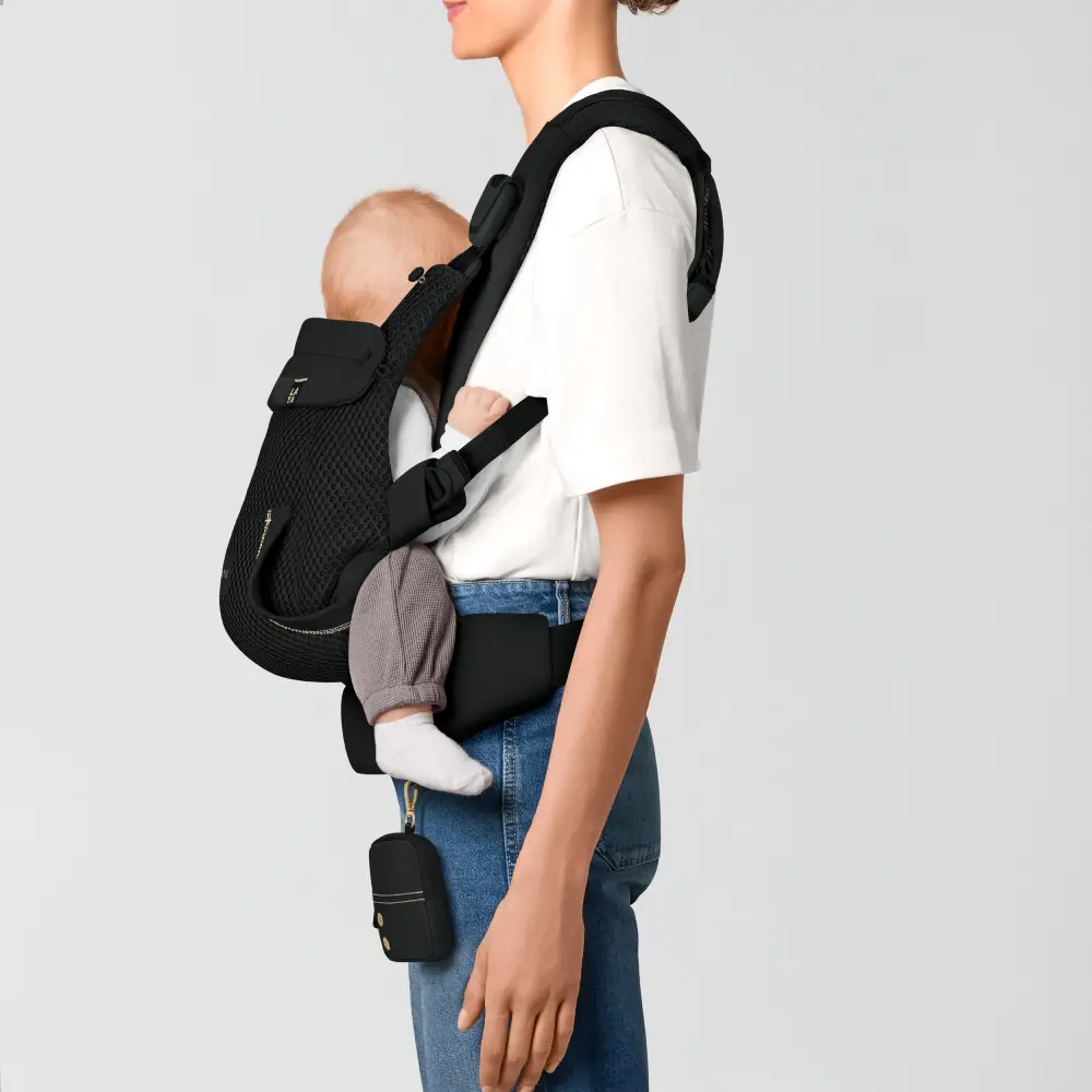 Cybex Laya Bärsele Magic black