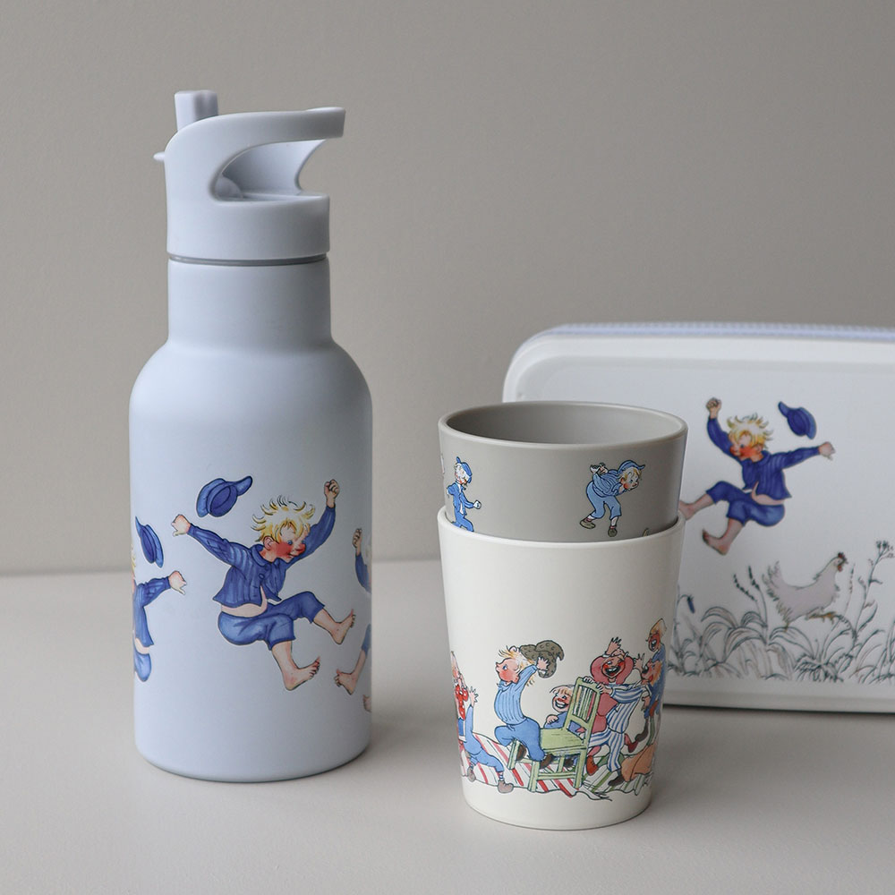 Rätt Start Emil i Lönneberga Tumblermugg ljusblå