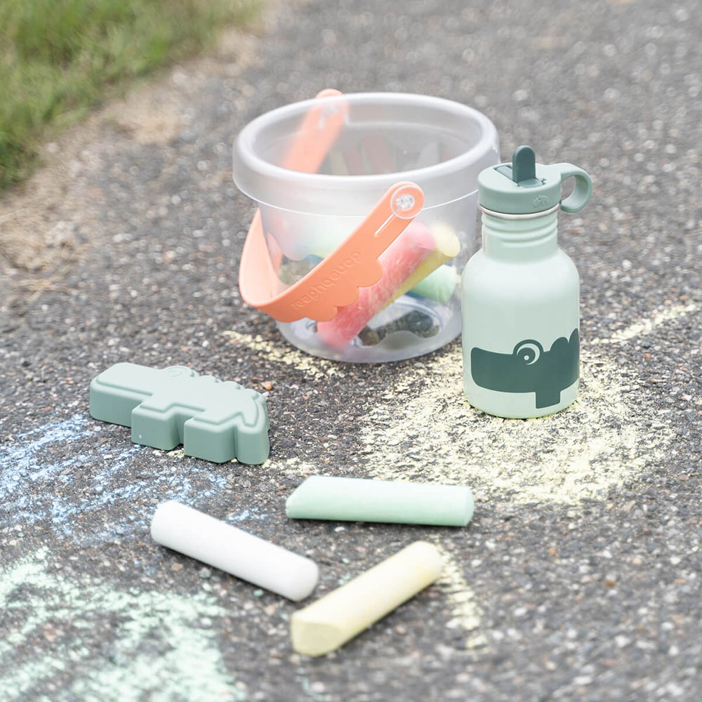 Done by Deer vattenflaska metall Croco Green