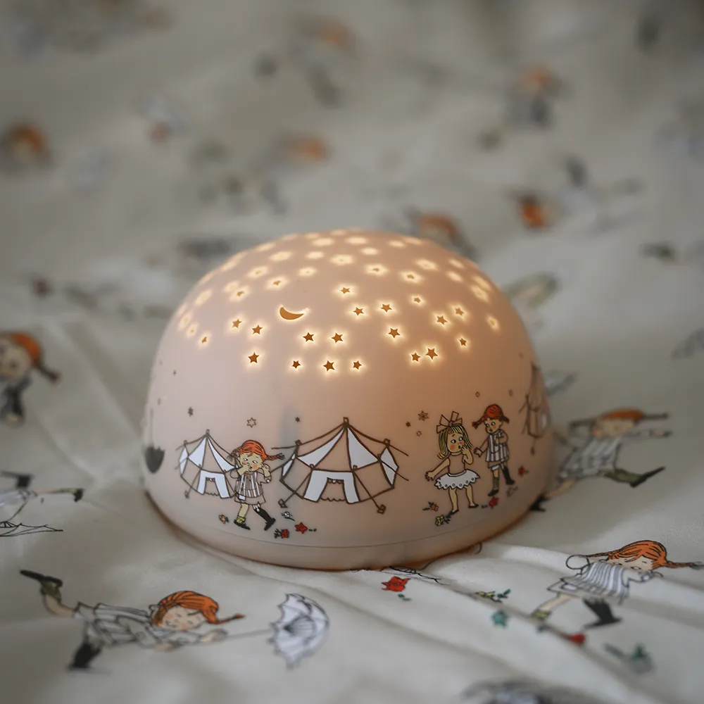 Rätt Start Pippi Långstrump Nattlampa med stjärnhimmel och musik