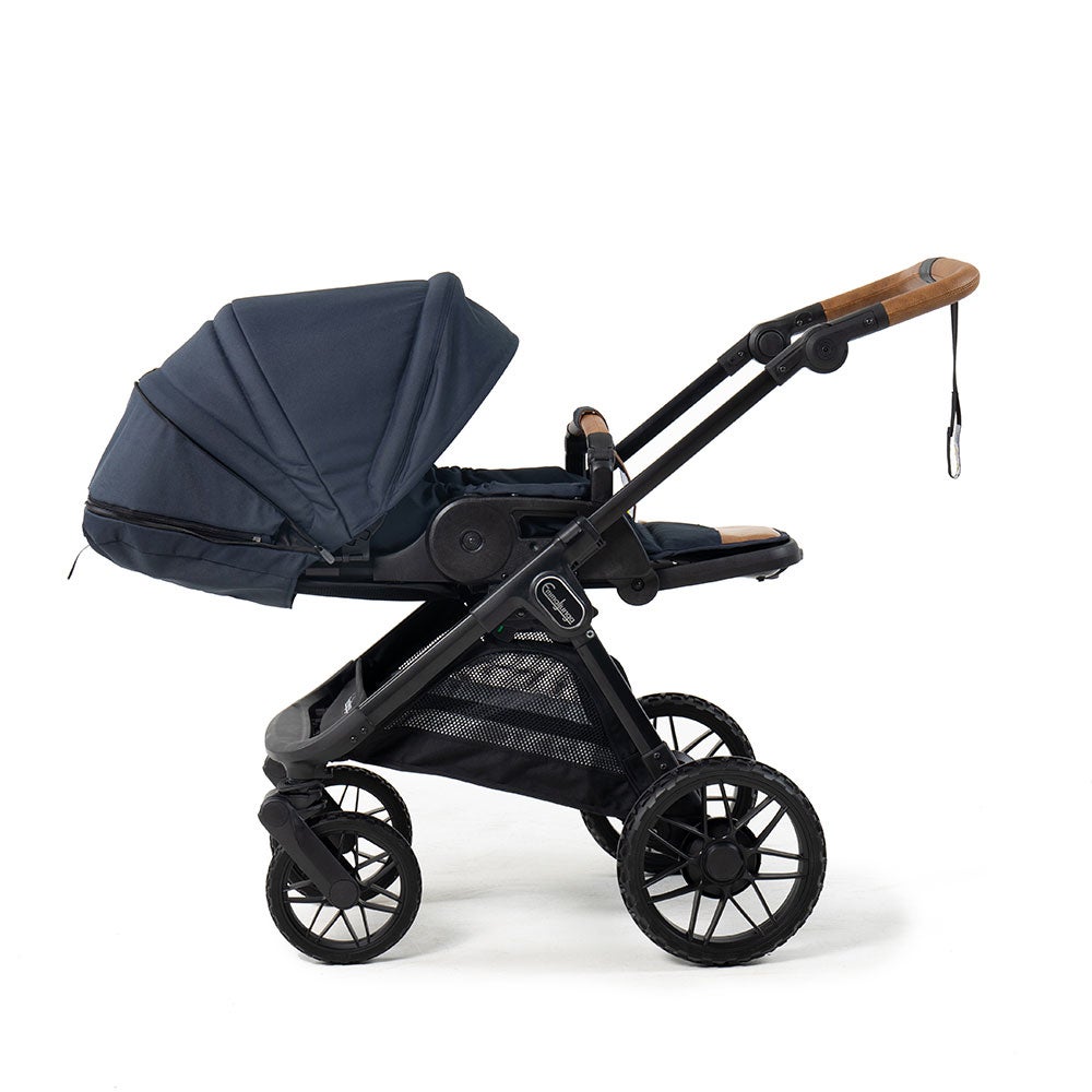 Emmaljunga Sento pro Flat+ Outdoor Dark Navy