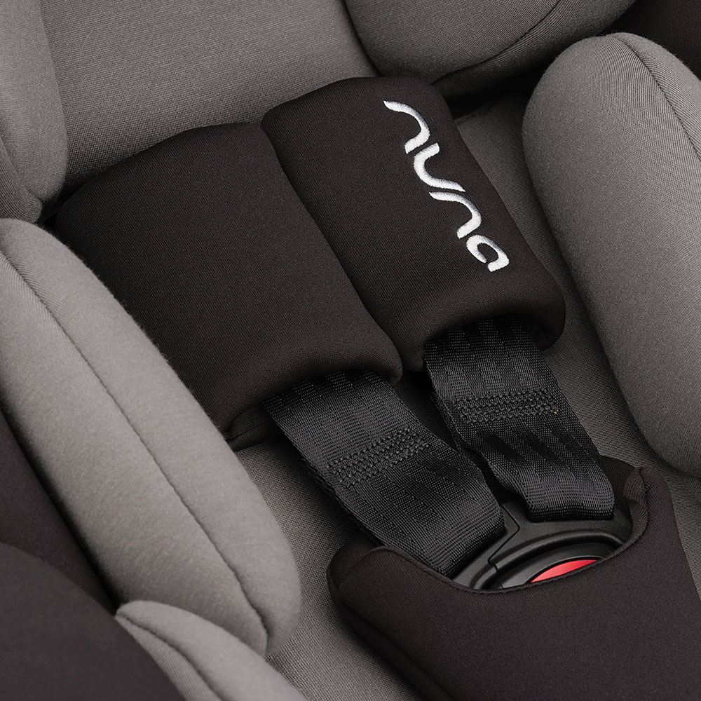 Nuna babyskydd Arra Flex Caviar v2