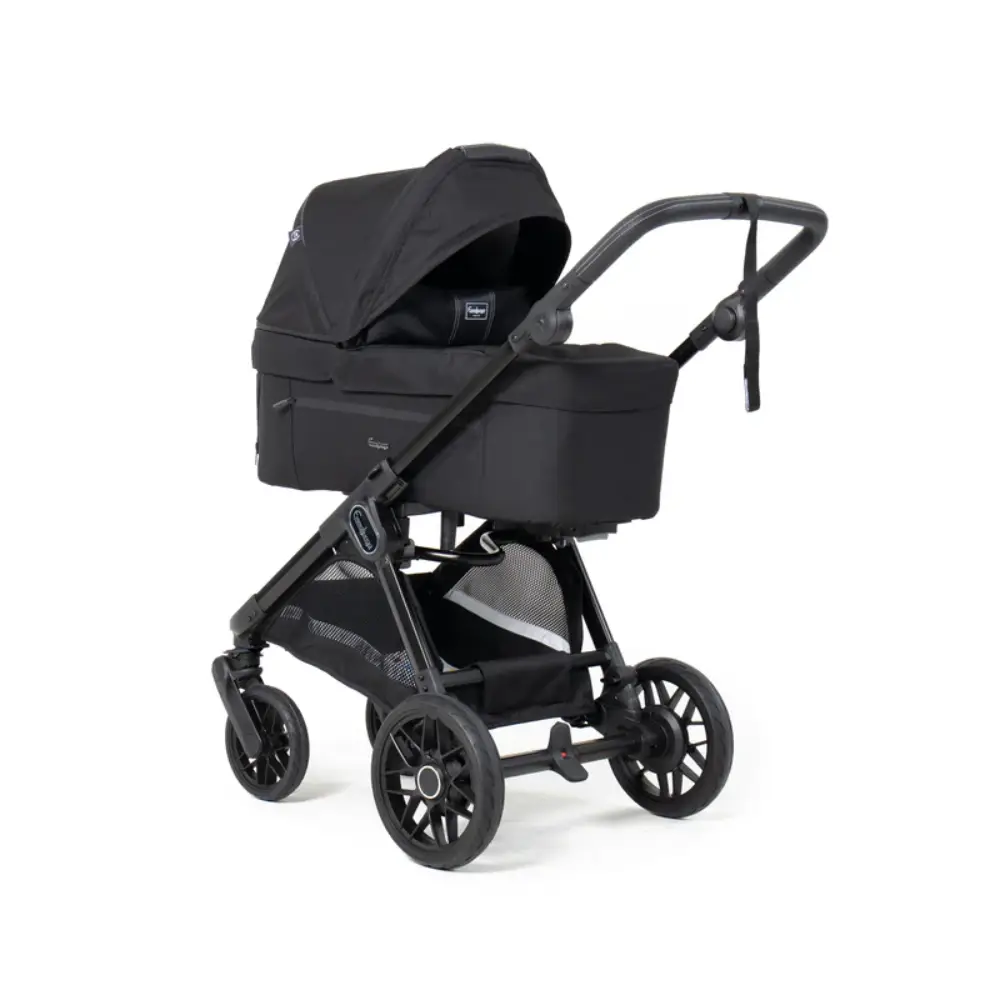 Emmaljunga Sento Flat + Urban Black
