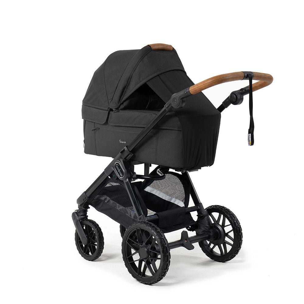 Emmaljunga Sento pro Flat+ Outdoor Black
