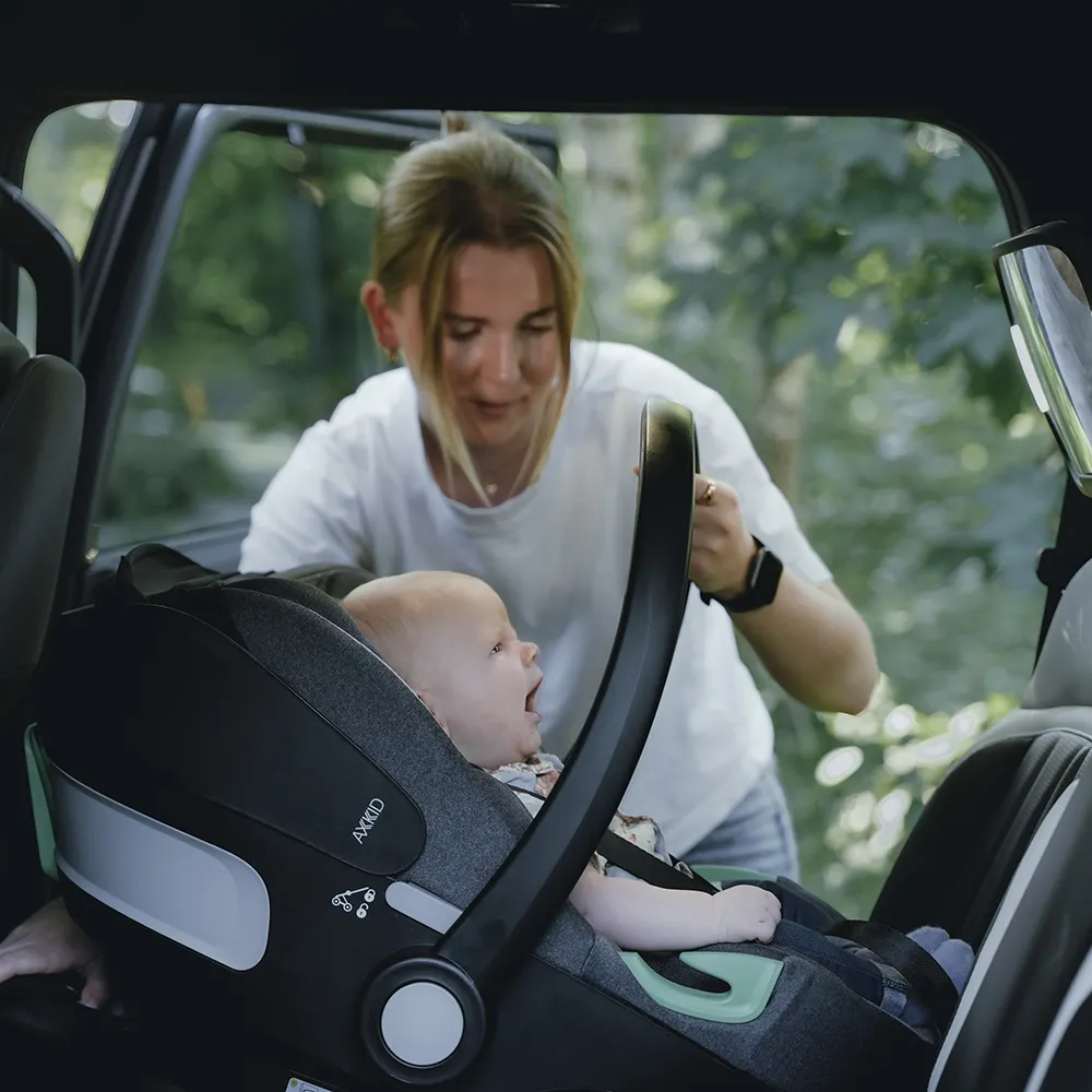 Axkid babyskydd Gokid + base