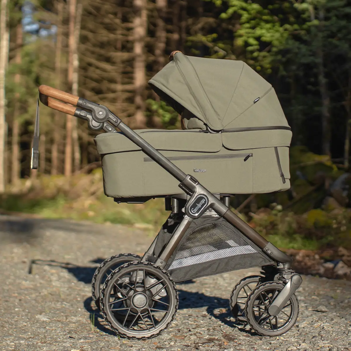 Emmaljunga Sento pro Flat+ Outdoor Green