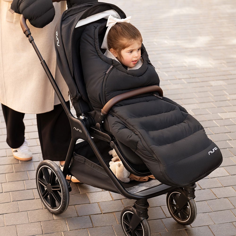 Nuna winter set åkpåse merino ull & handskar Caviar