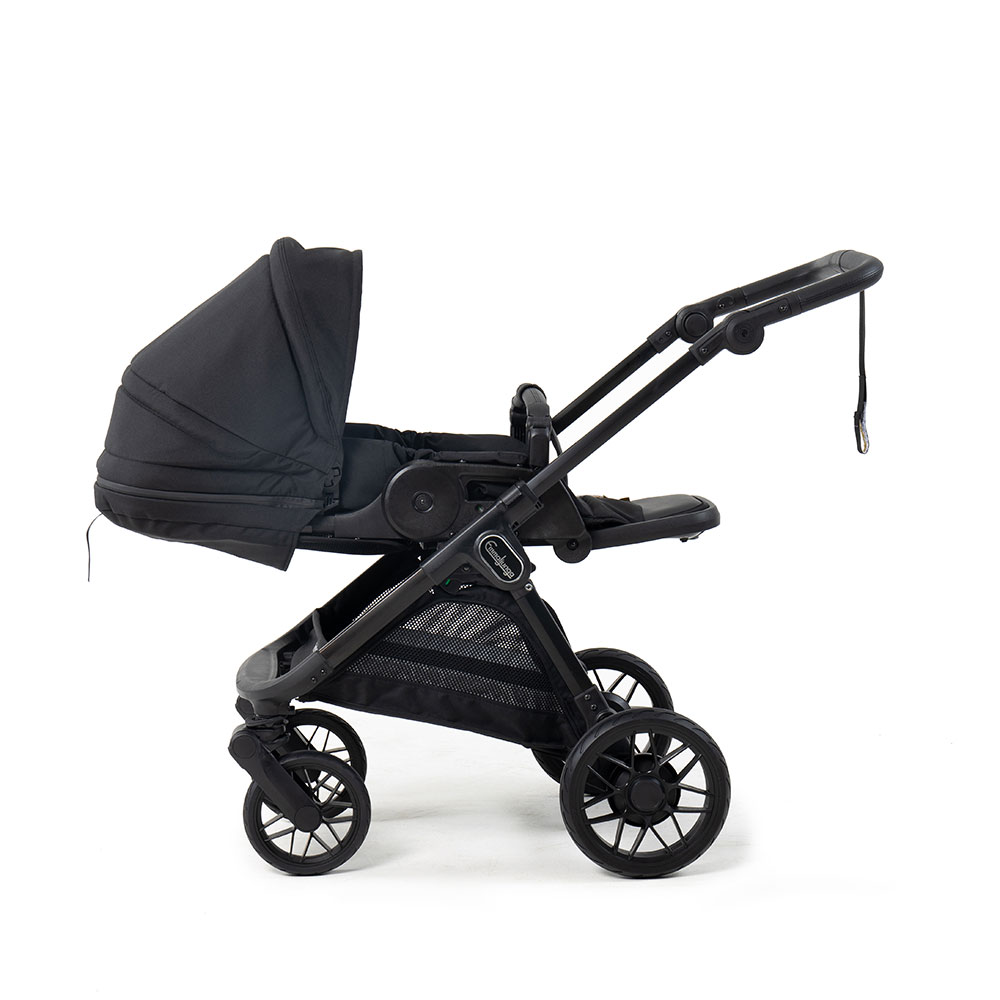 Emmaljunga Sento Flat + Urban Black