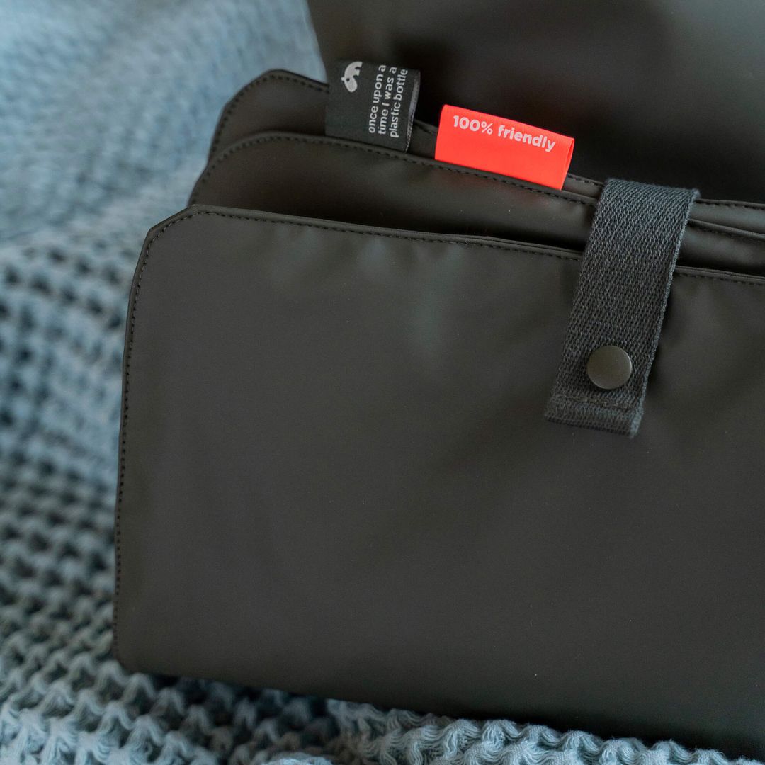 Done by Deer Skötväska Dark green