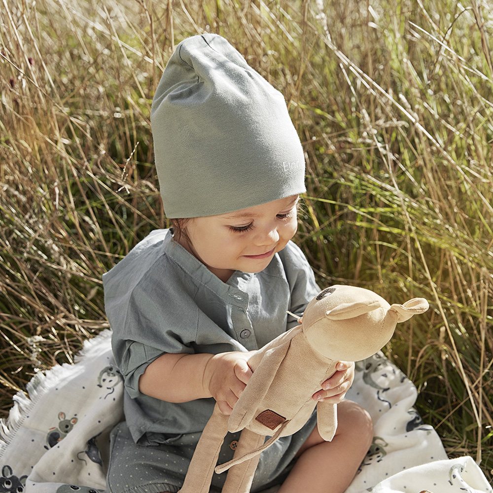 Elodie Details bomullsmössa Logo Pebble Green 1-2y