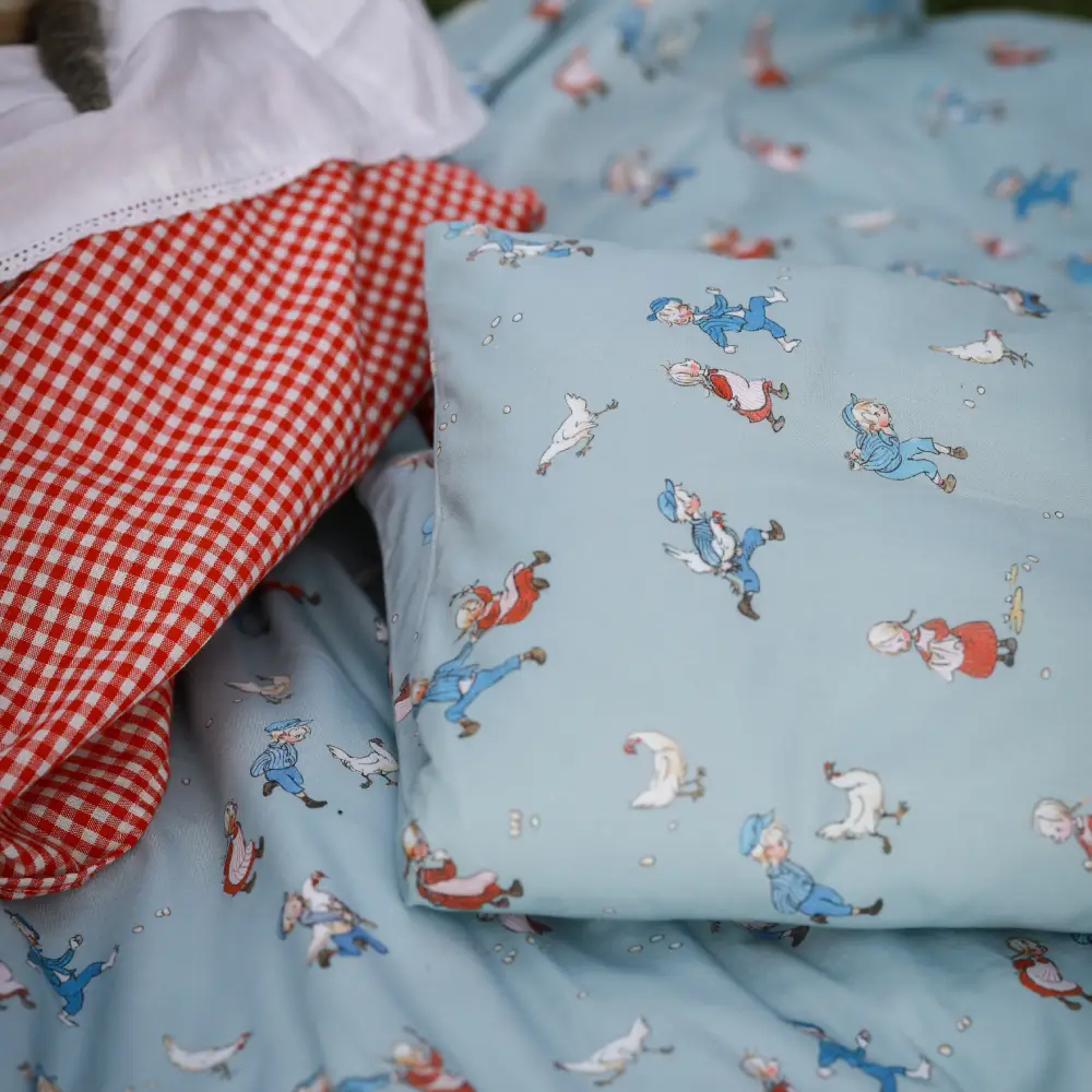 Rätt Start Emil i Lönneberga Påslakanset spjälsäng