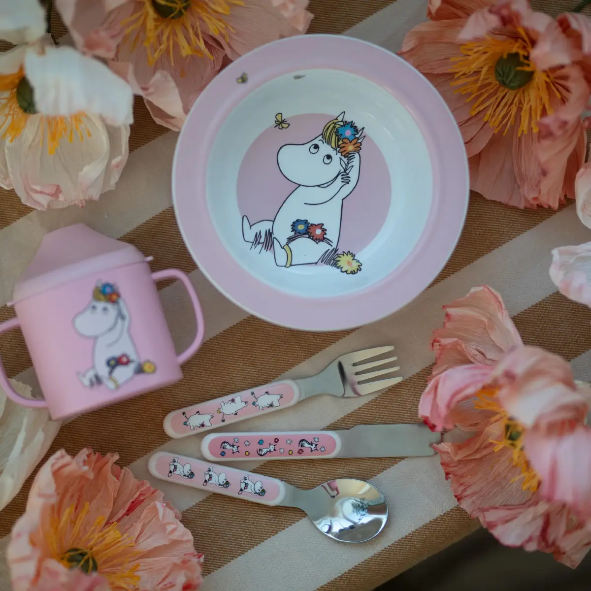 Rätt Start Mumin äng, sugkoppstallrik, rosa