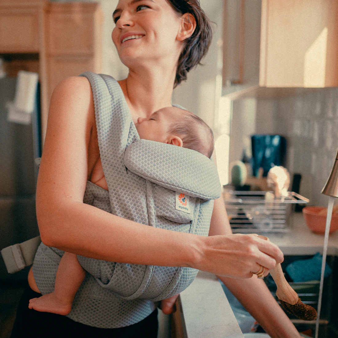 Ergobaby Omni Deluxe Mesh bärsele- Pearl Grey