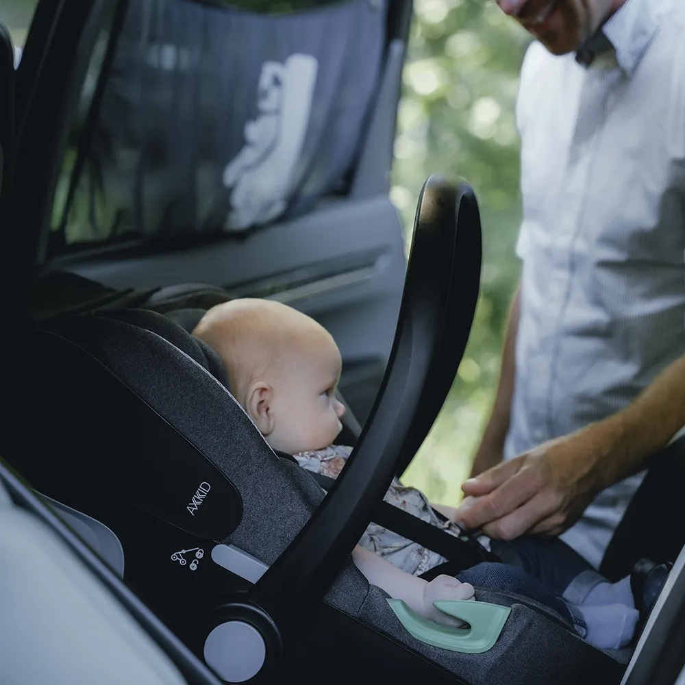 Axkid babyskydd Gokid + base