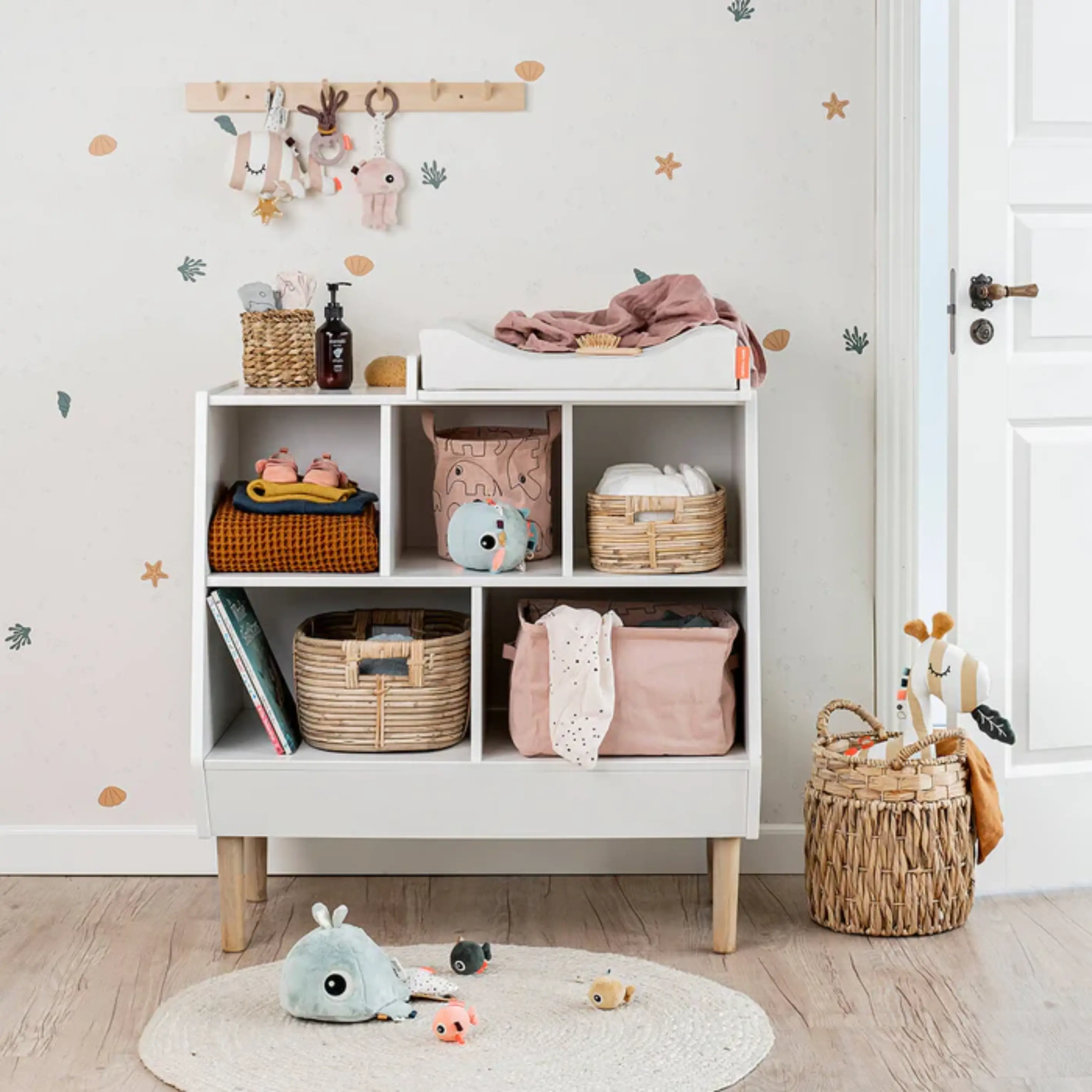 Done by Deer Musikleksak Wally Powder