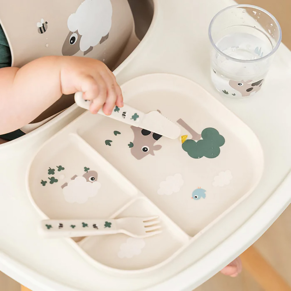 Done by Deer Foodie bestick Tiny farm Sand