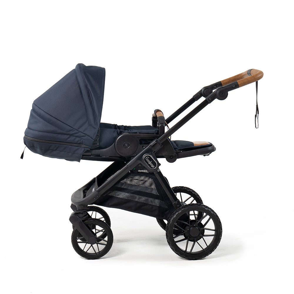 Emmaljunga Sento pro Flat+ Outdoor Dark Navy
