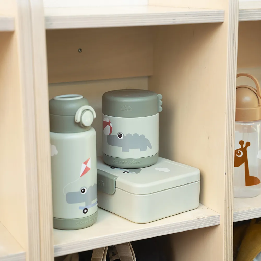 Done by Deer matlåda med avdelare Playground Green