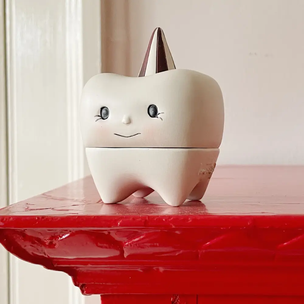 Konges Slöjd Tooth Box Off White-One Size