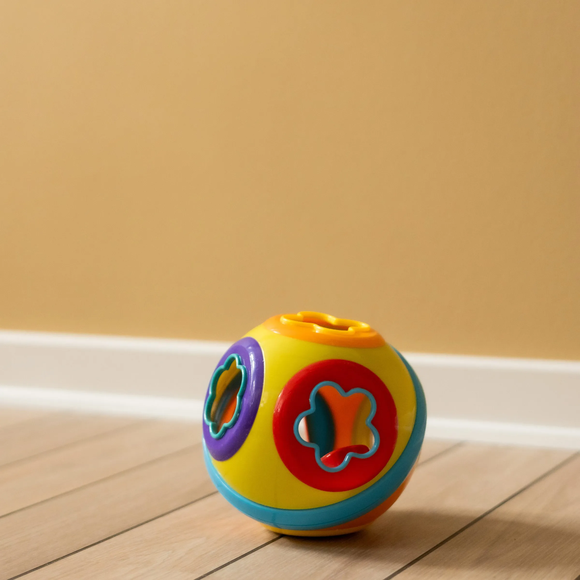 Scandinavian Baby Plocklåda bollar