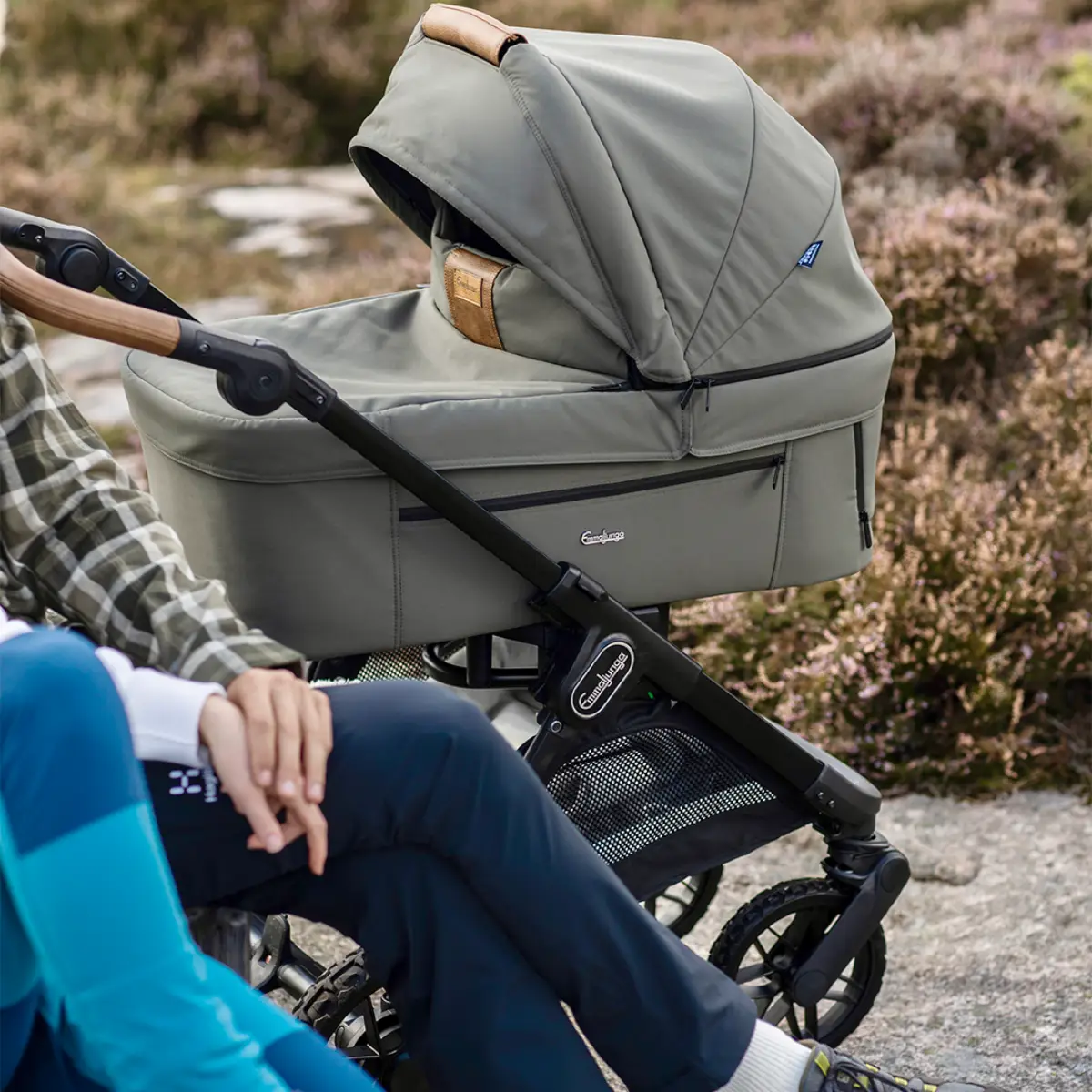 Emmaljunga Sento Pro Ergo+ Outdoor Green