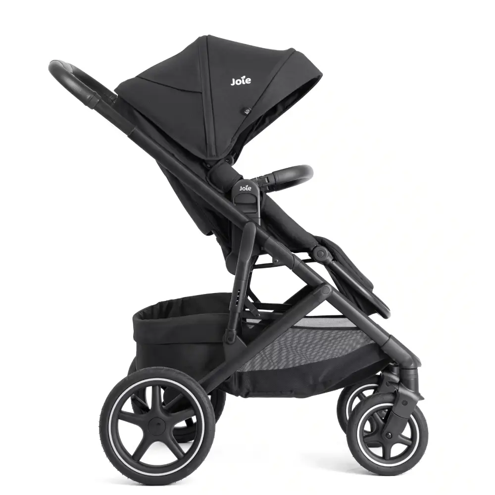 Joie Elara W/ Rc Barnvagn med adapters och Skötväska Raven