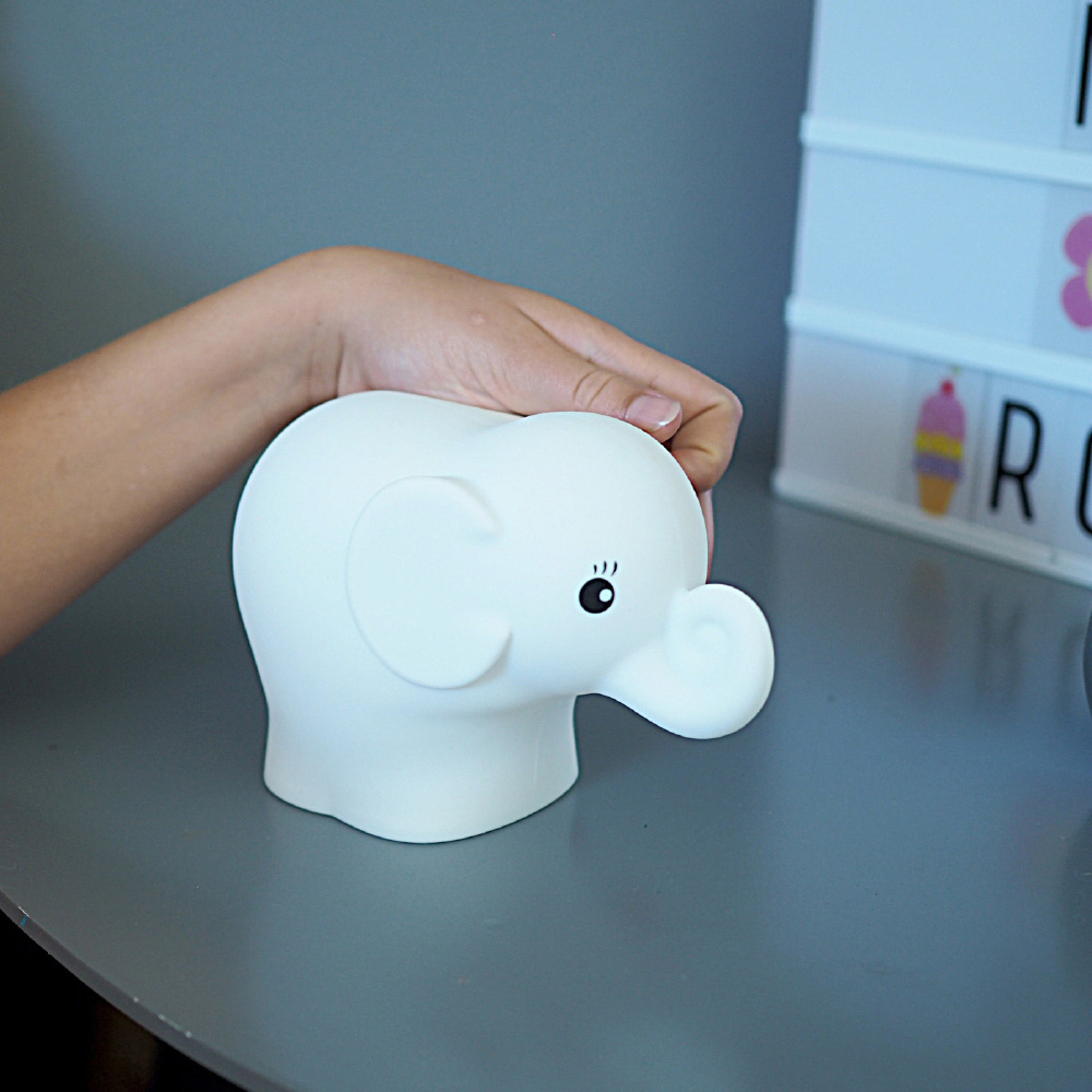 Tiny Tot Molly The Elephant Led nattlampa m/USB lad