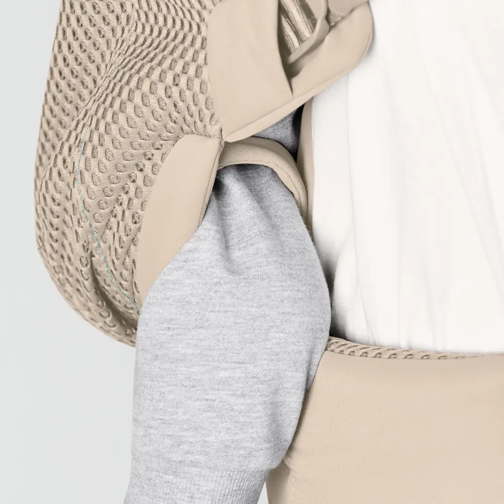 Cybex Amya bärsele Almond beige