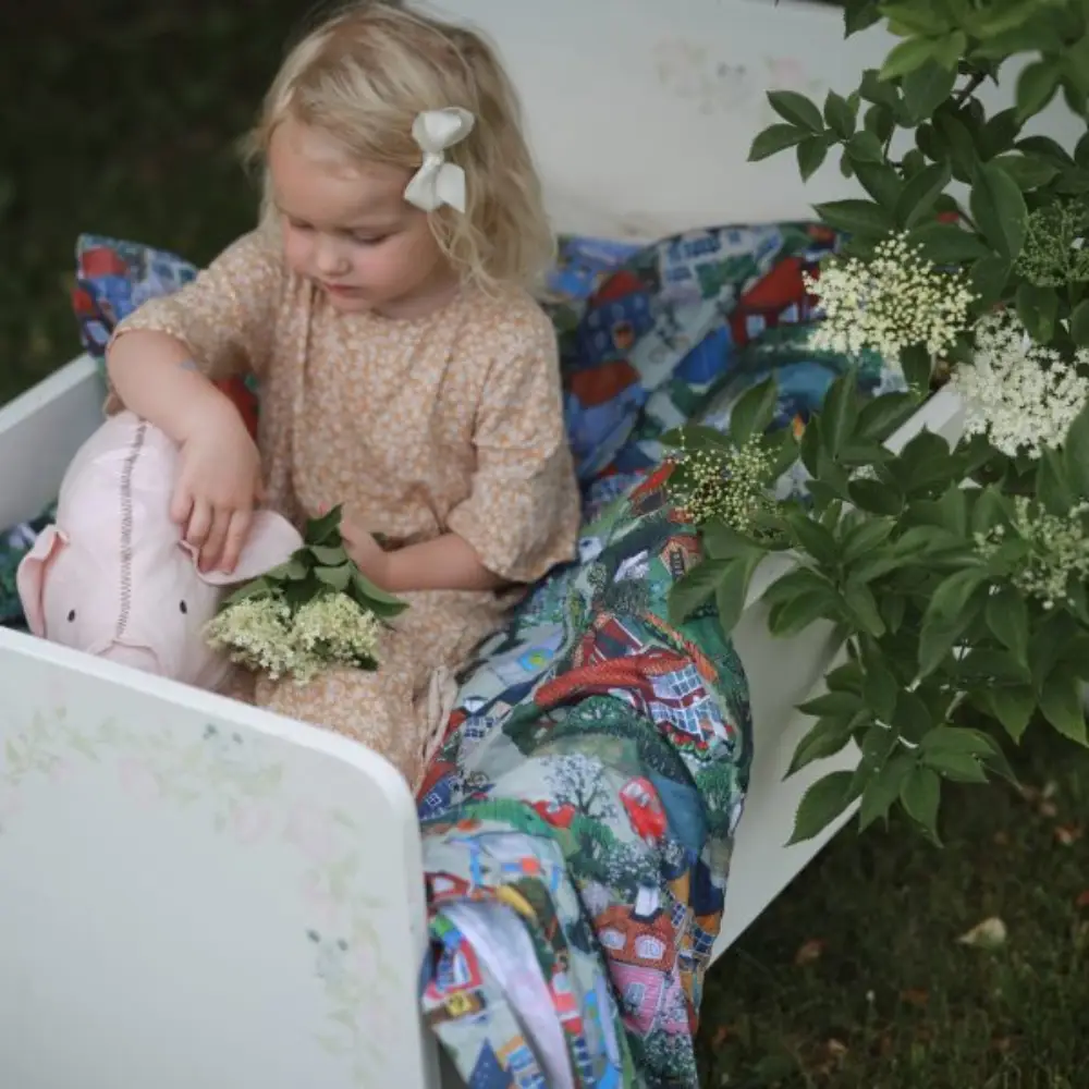 Rätt Start Lotta på Bråkmakargatan, Påslakanset, junior