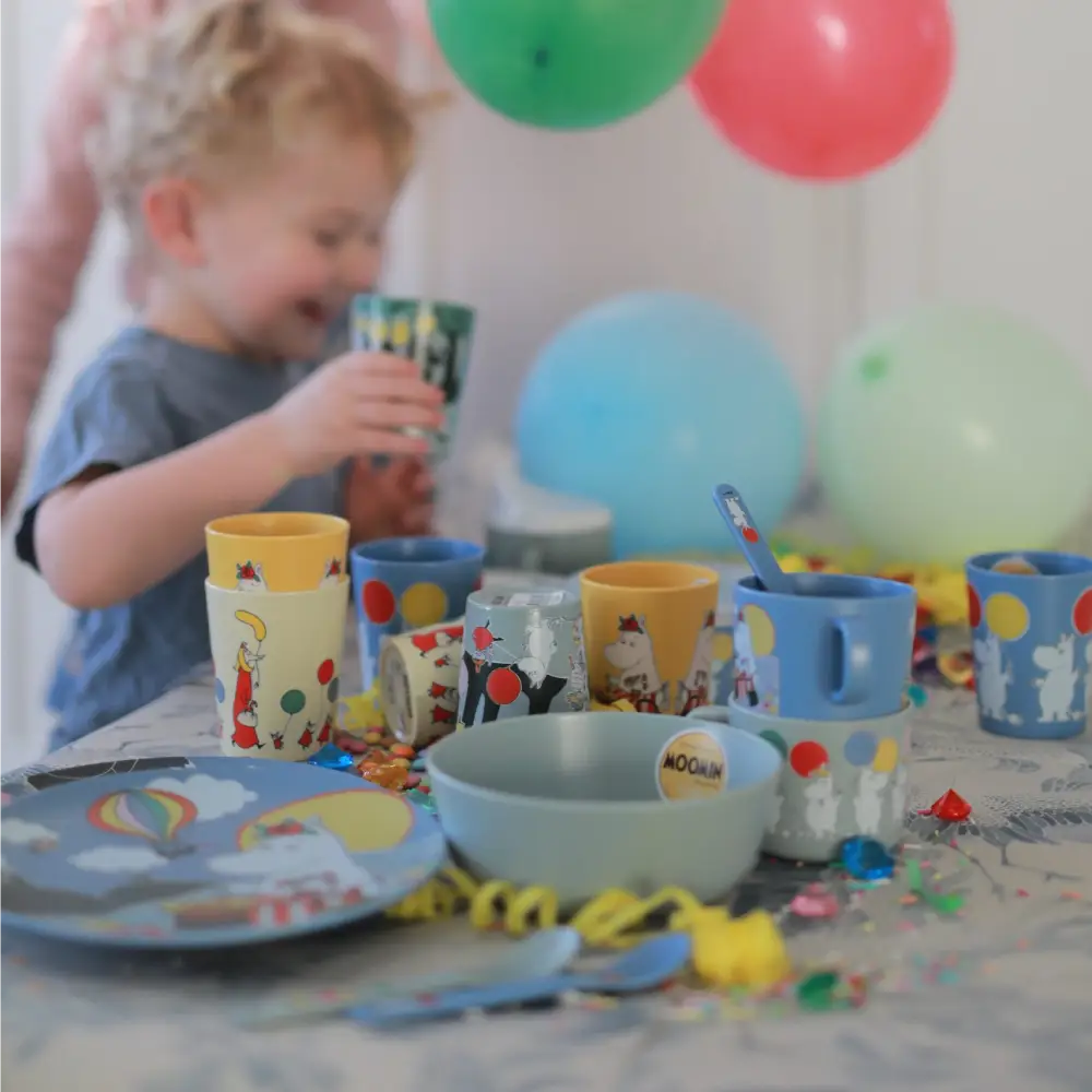 Rätt Start Mumin Festligheter Tumblermugg gul