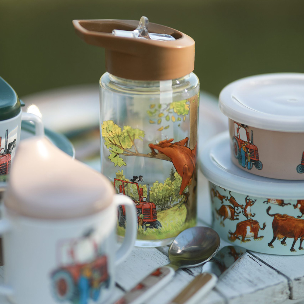 Rätt start Mamma Mu, Vattenflaska i plast