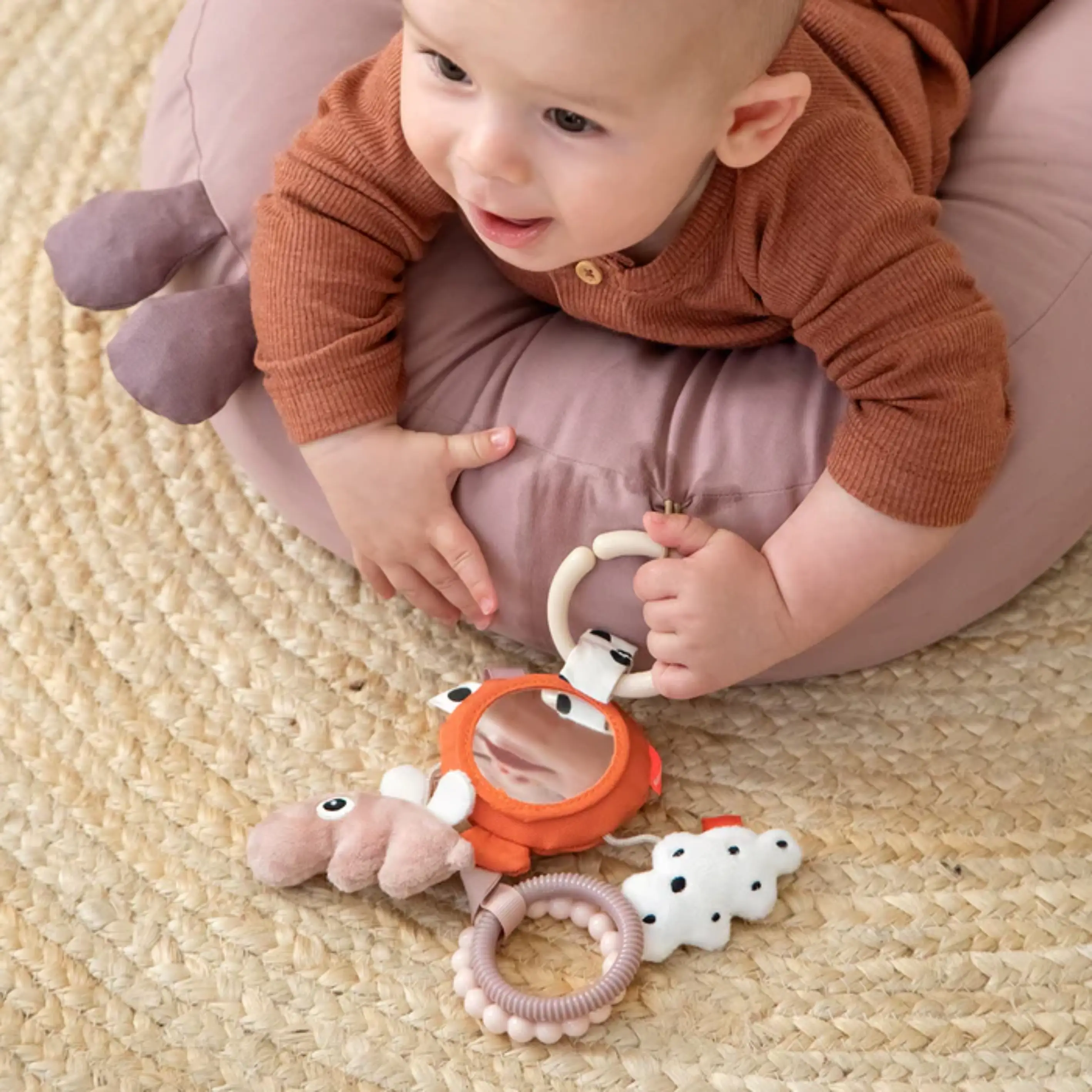 Done by Deer To go activity mirror Happy clouds Papaya