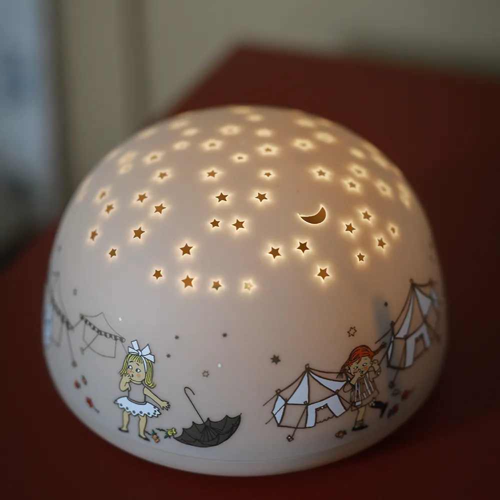 Rätt Start Pippi Långstrump Nattlampa med stjärnhimmel och musik