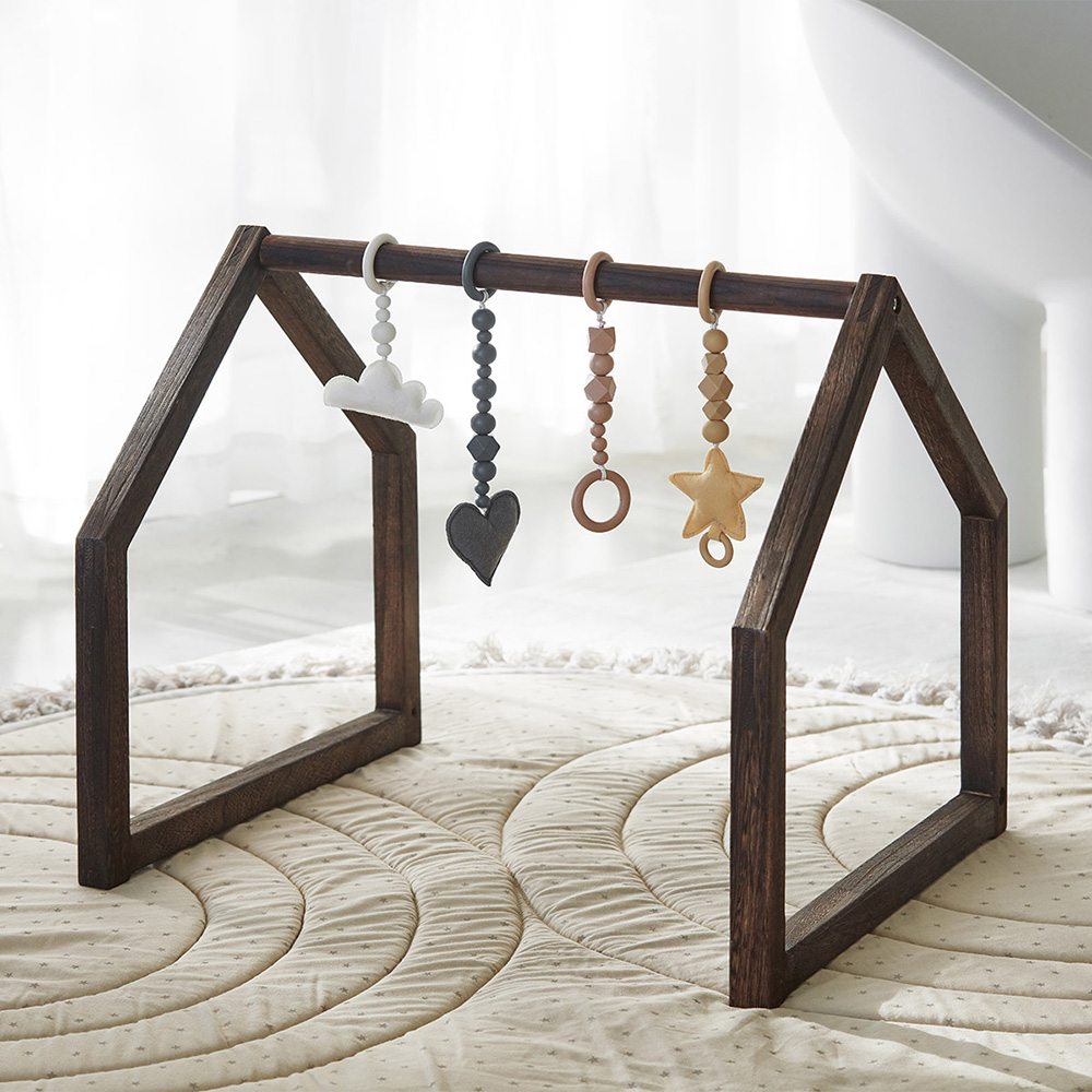 Elodie Details babygymleksakerträ