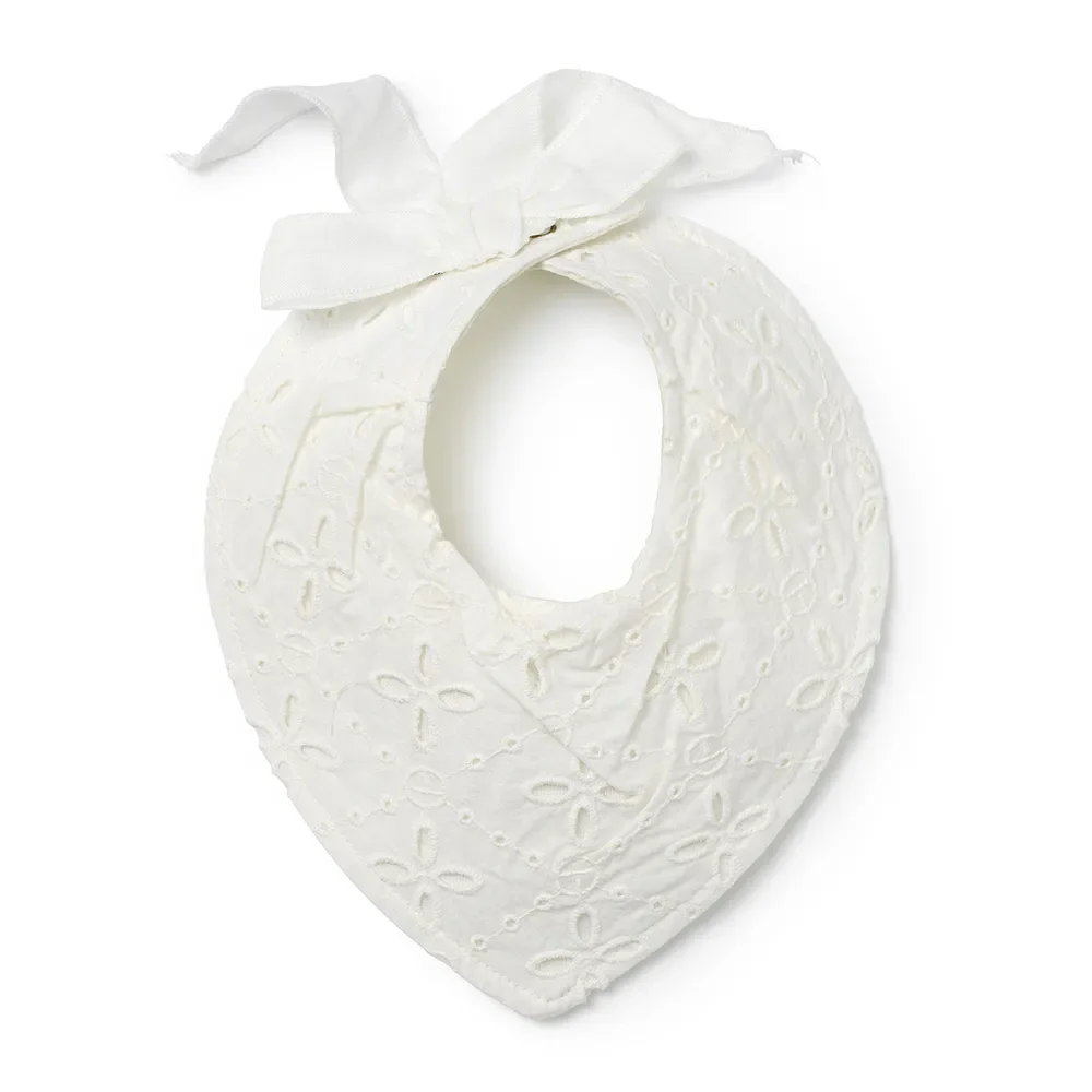Elodie Details Dregglis Embroidery Anglais