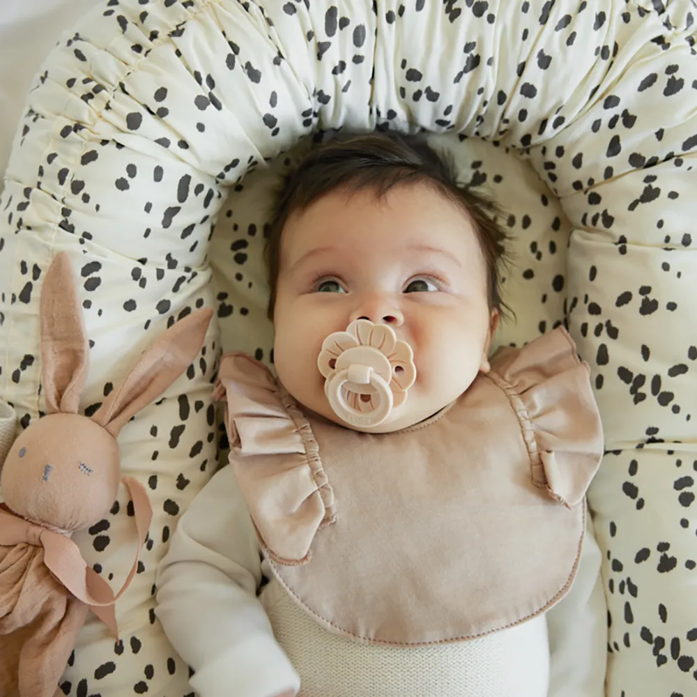 Elodie Details Baby Nest Dalmatian Dots