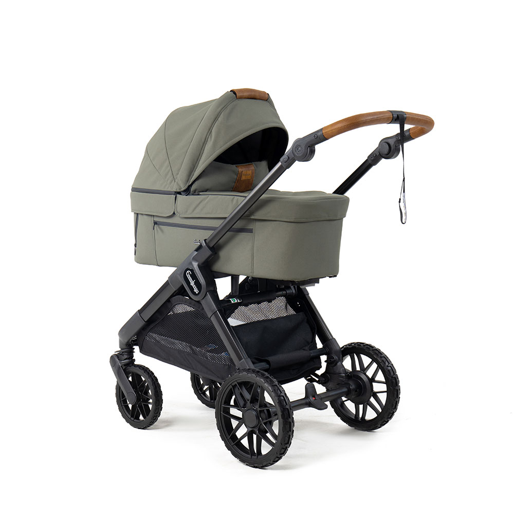 Emmaljunga Sento Max Flat+ Outdoor Green