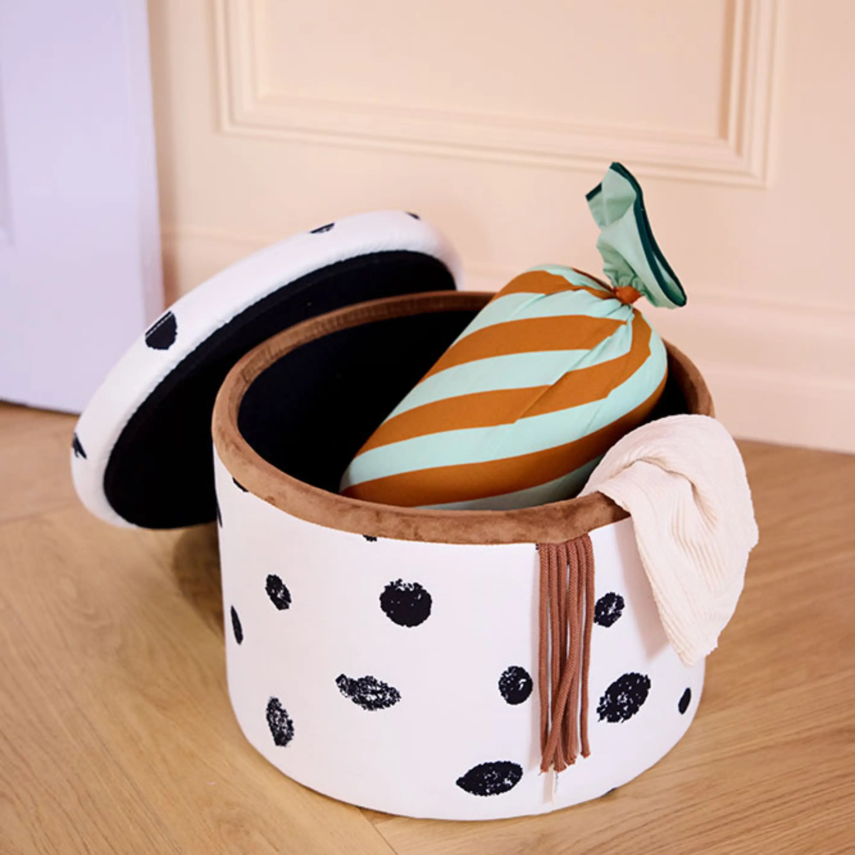 Kids Concept Puff med förvaring PIPPI