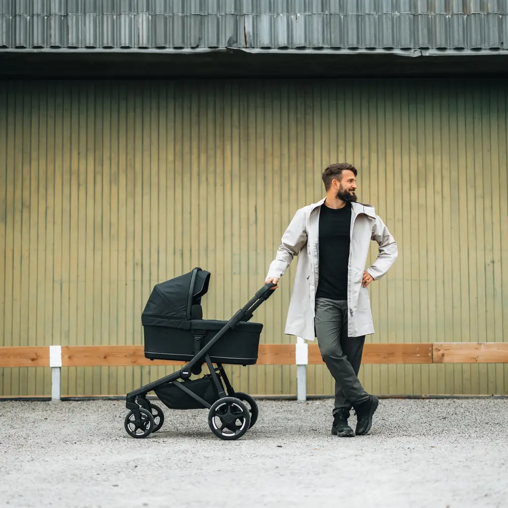 Thule Sleek 2 barnvagn bundle Black