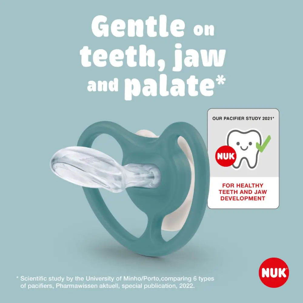 NUK Space Siliconnapp Mickey Grey/White 0-6 mån