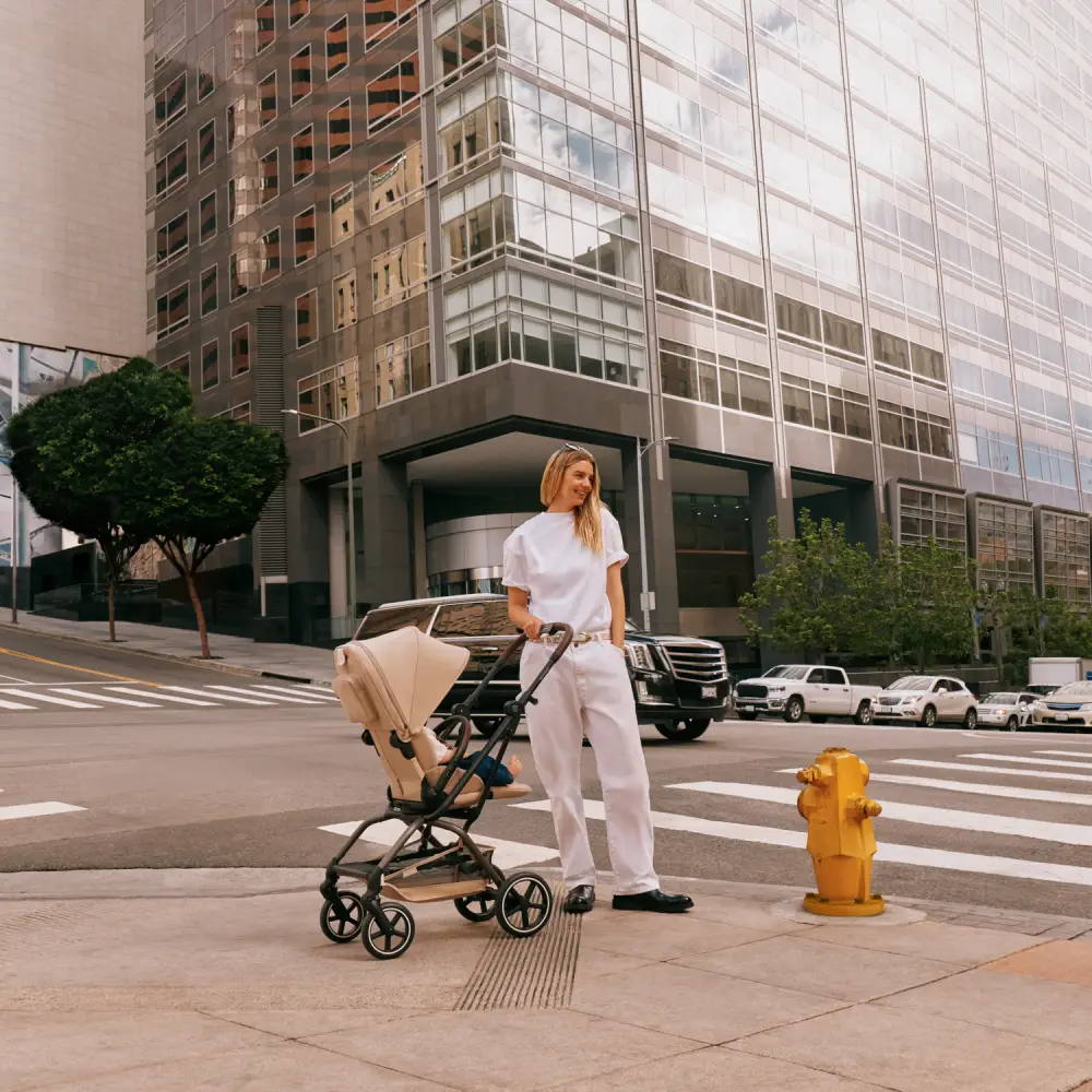 Cybex EEZY S TWIST Barnvagn + 2 TPE Almond Beige